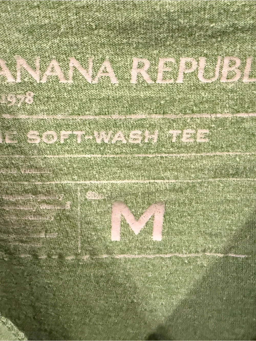 Banana Republic Men's Olive Crew Neck Short Sleeve Tee